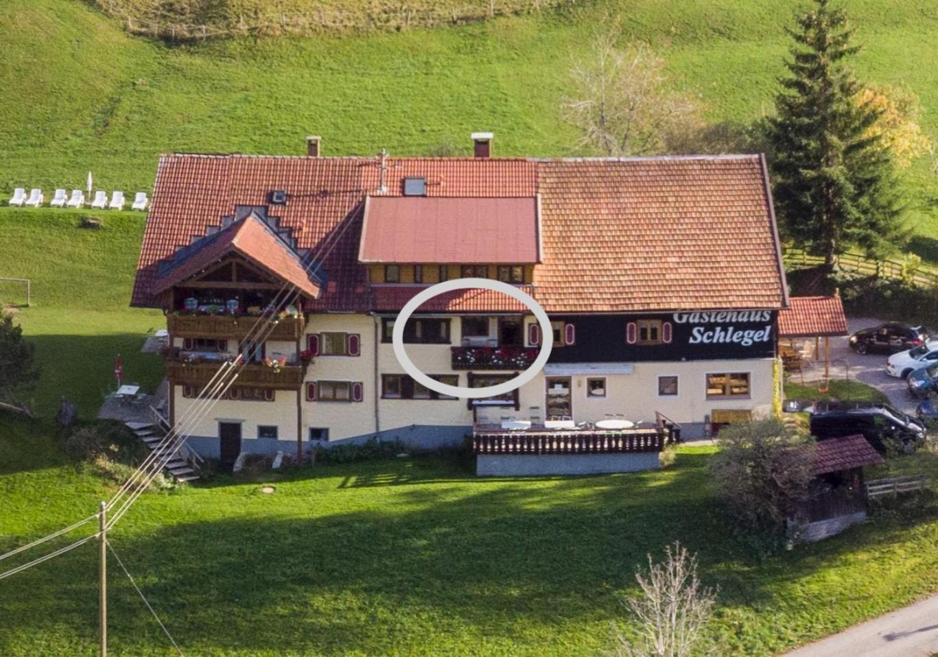 Gaestehaus Schlegel กุนเซสรีด ภายนอก รูปภาพ