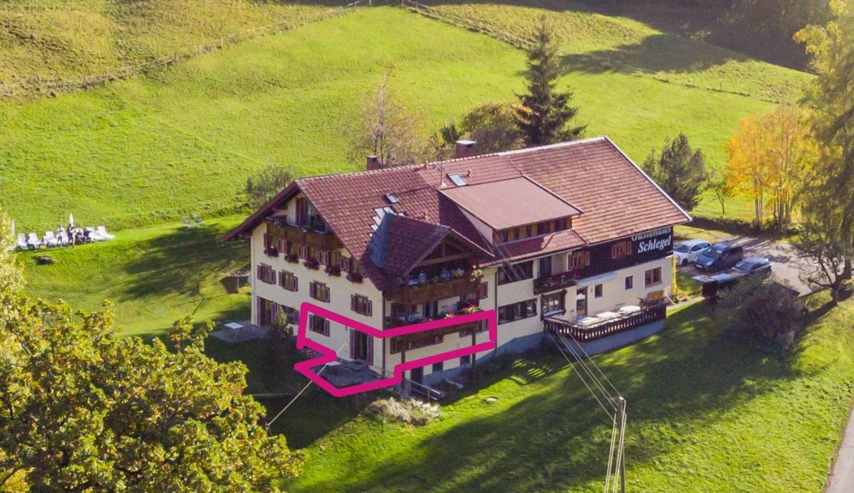 Gaestehaus Schlegel กุนเซสรีด ภายนอก รูปภาพ